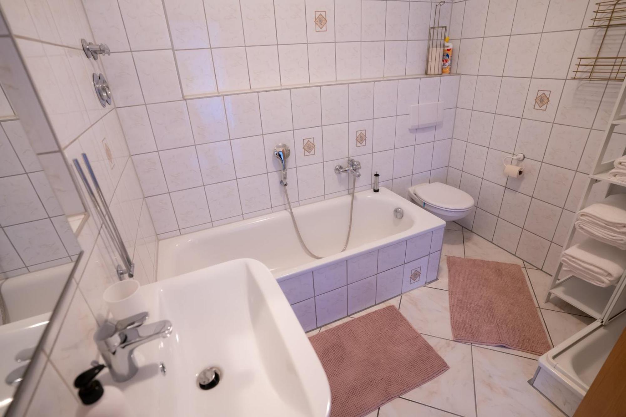 Familienwohnung Am Sonnenberg Κέμνιτς Εξωτερικό φωτογραφία